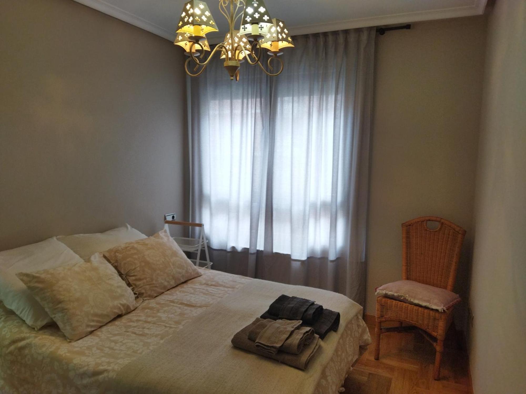 Centrico Apartamento Oviedo Parking Y Wifi Gratuitos Admite Mascotas Εξωτερικό φωτογραφία